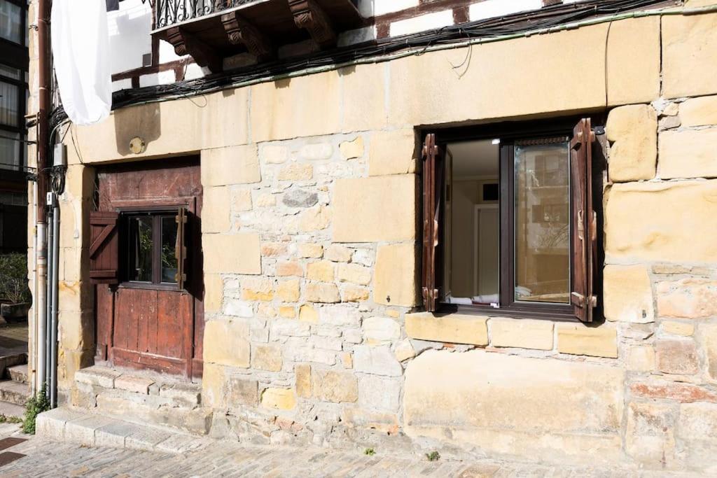 Sorgin-Etxe. Basquenjoy Apartment Hondarribia Exterior photo